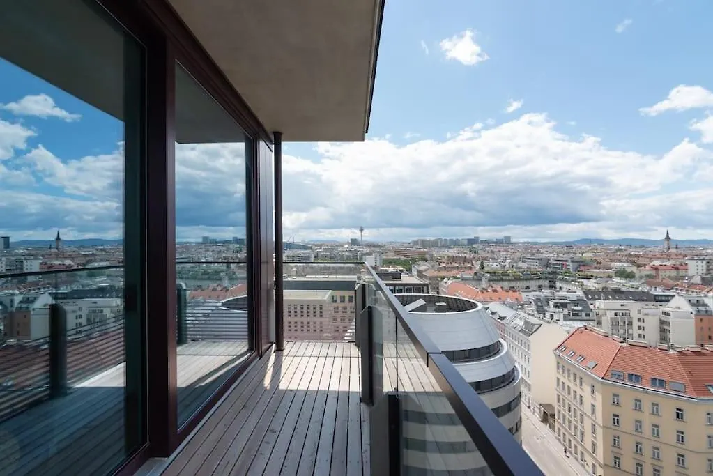 شقة Hoch Hinaus, Neu Und Stilvoll Mit Pool Am Dach فيينا