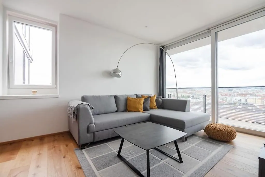 Apartament Hoch Hinaus, Neu Und Stilvoll Mit Pool Am Dach Wiedeń Austria