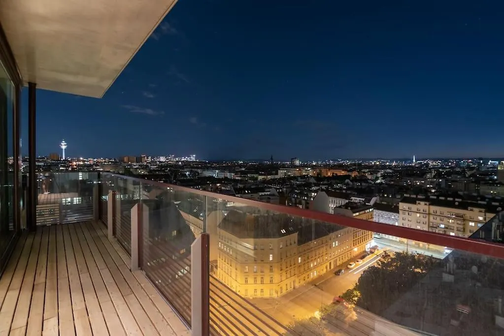 Apartament Hoch Hinaus, Neu Und Stilvoll Mit Pool Am Dach Wiedeń