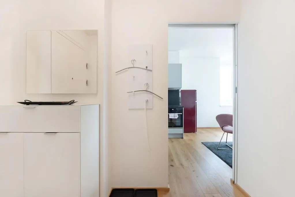 Hoch Hinaus, Neu Und Stilvoll Mit Pool Am Dach Apartment Viena Austria